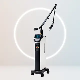 eCO2 フラクショナルレーザー(eCO2 (Lutronic))